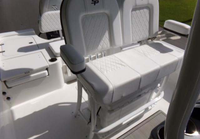 Sea Ray pro 208 bay