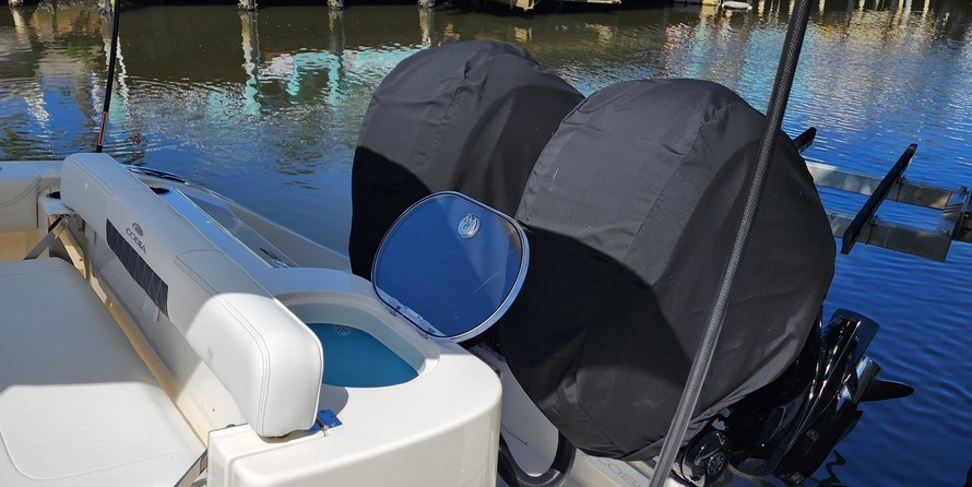 Cobia 217 center console