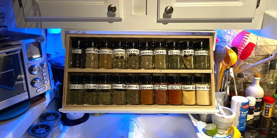 Cruisers Yachts 42 Cantius