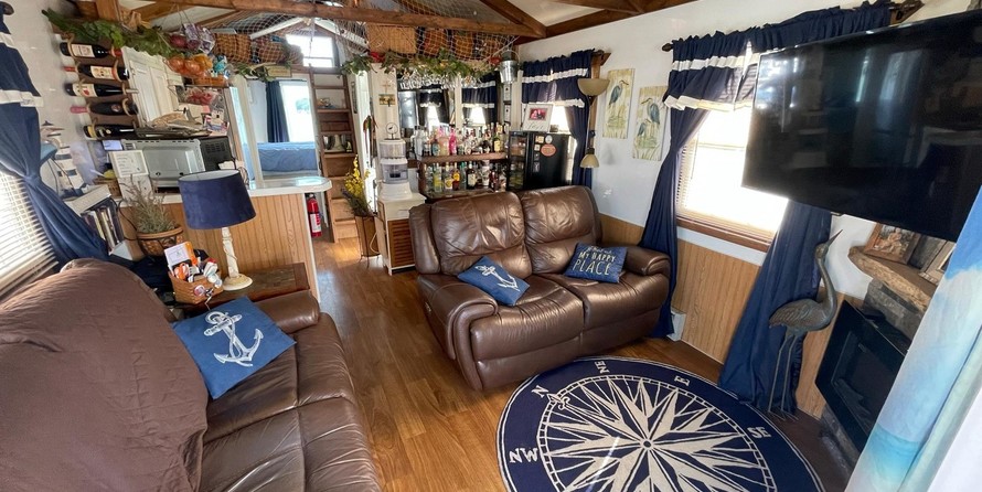 Cruisers Yachts 42 Cantius