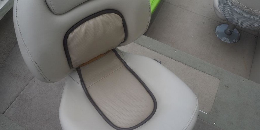 Crestliner 1650 Fish Hawk