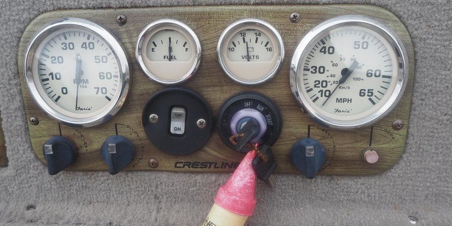 Crestliner 1650 Fish Hawk