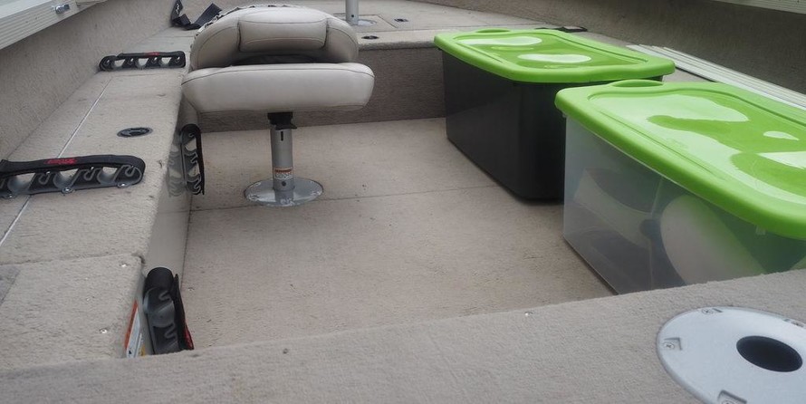 Crestliner 1650 Fish Hawk