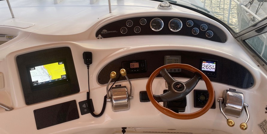 Sea Ray 460 Sundancer