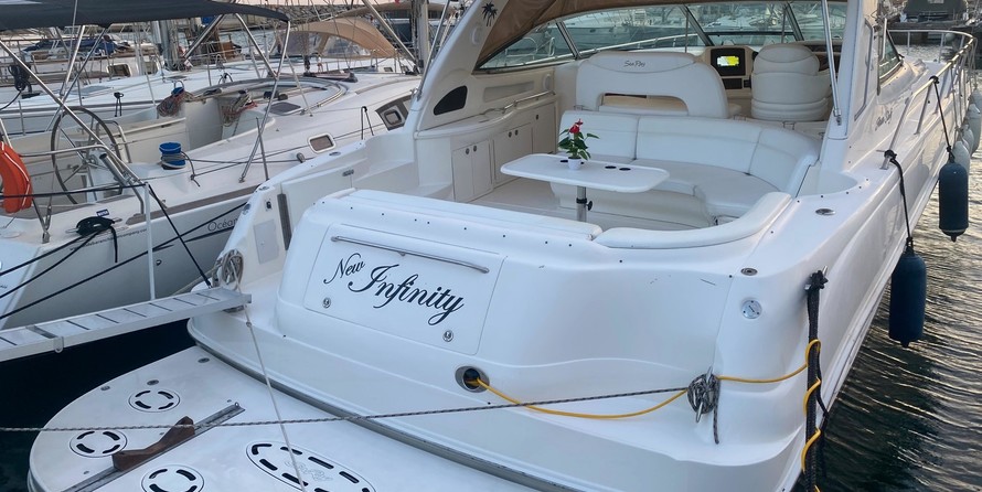 Sea Ray 460 Sundancer