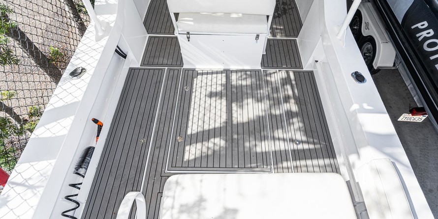 Custom carolina 28 center console