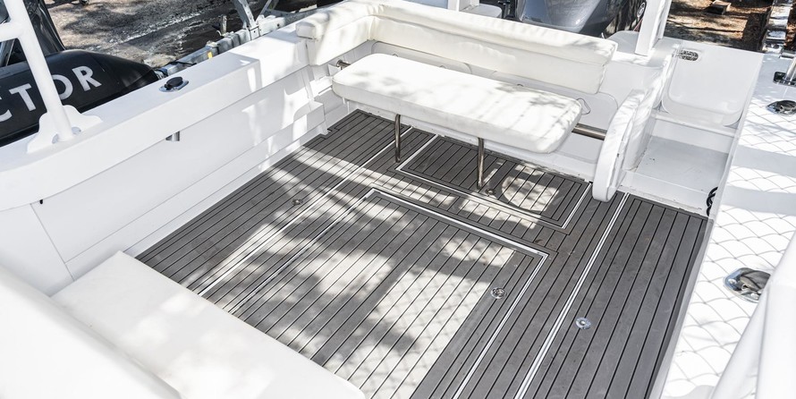 Custom carolina 28 center console