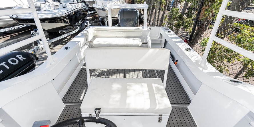 Custom carolina 28 center console