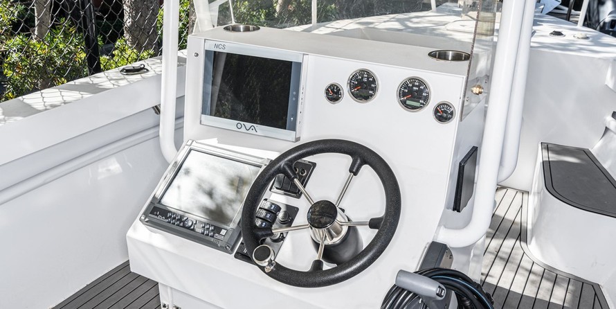Custom carolina 28 center console