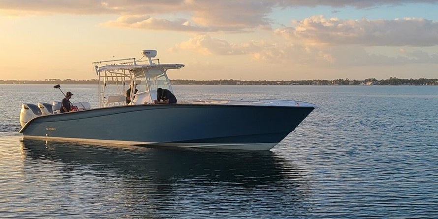 East cape evo center console