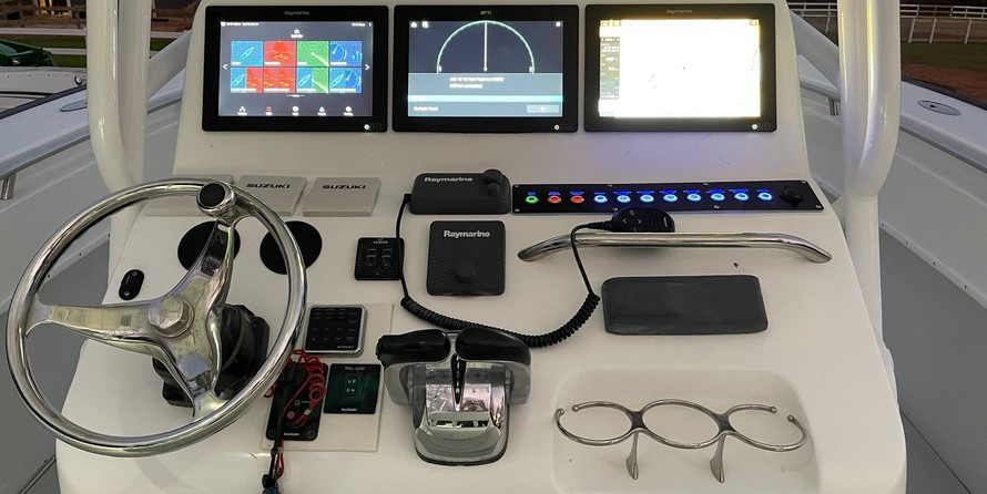 East cape evo center console