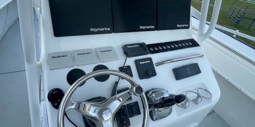 East cape evo center console