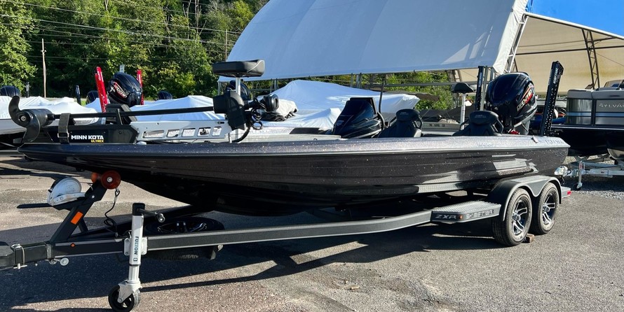 Skeeter ZXR 21 - DEMO