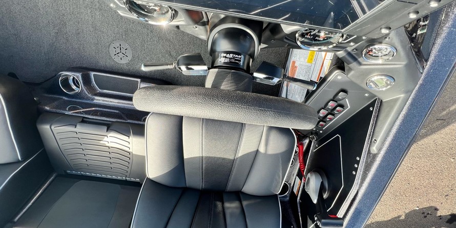 Skeeter ZXR 21 - DEMO