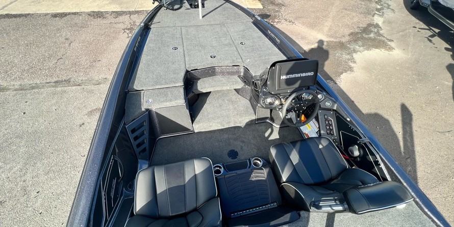 Skeeter ZXR 21 - DEMO