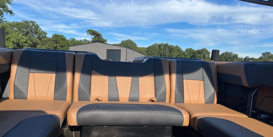 Malibu Wakesetter 23 LSV