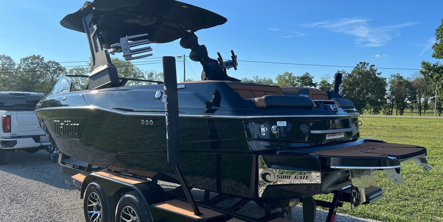 Malibu Wakesetter 23 LSV
