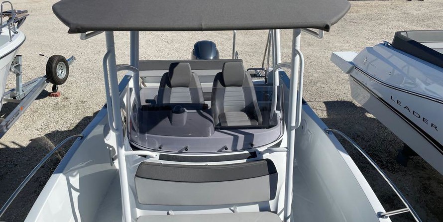 Jeanneau Cap Camarat 6.5 CC Serie 3