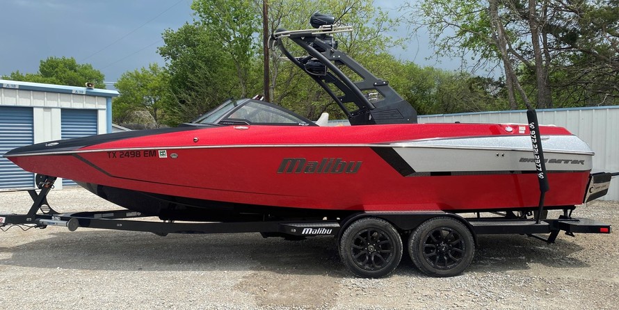 Malibu Wakesetter 24 MXZ