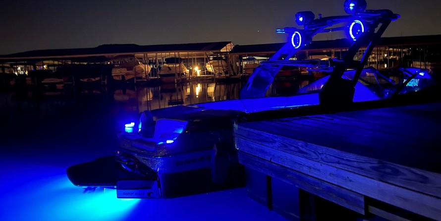 Malibu Wakesetter 24 MXZ