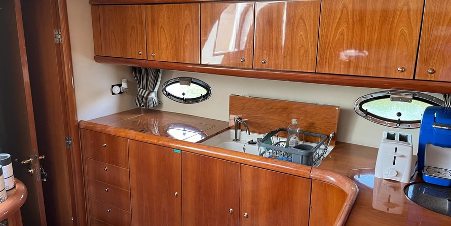 Sunseeker Camargue 50