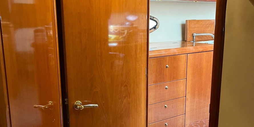 Sunseeker Camargue 50