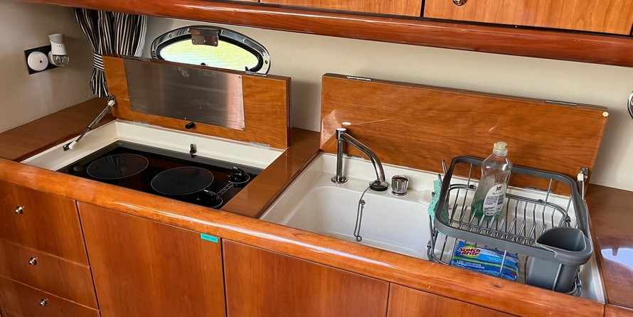 Sunseeker Camargue 50