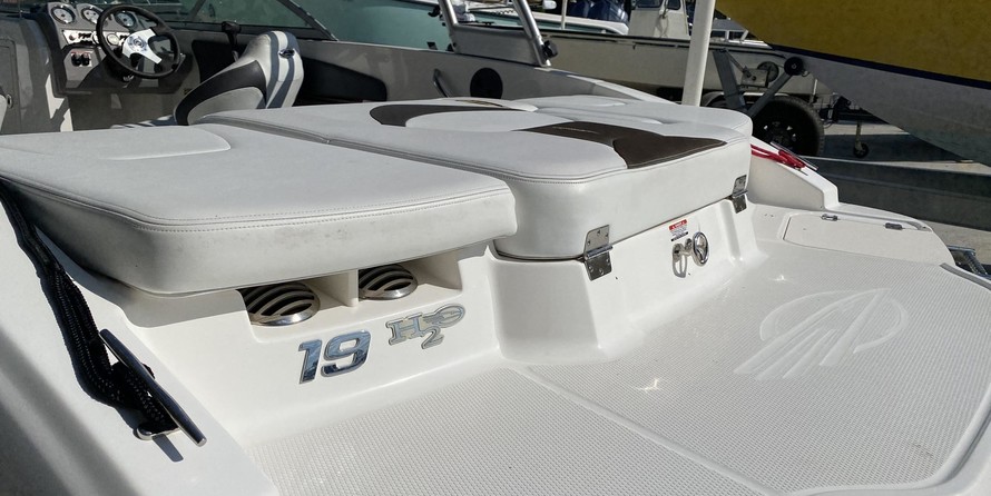 Chaparral 19 H2O Sport