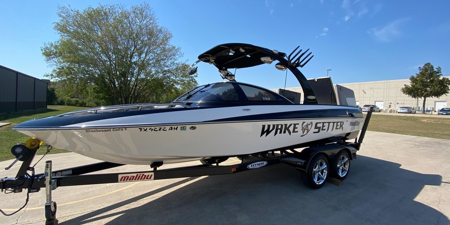 Malibu Wakesetter 23 LSV