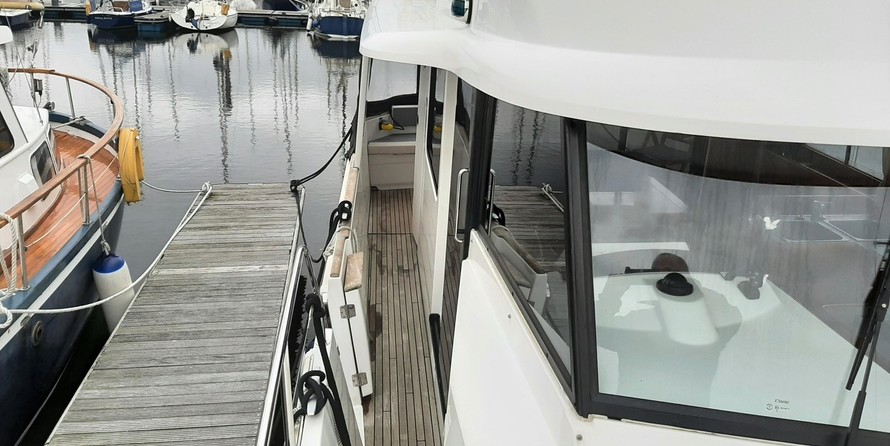 Beneteau Swift Trawler 34