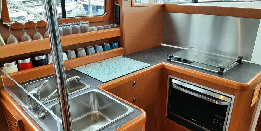 Beneteau Swift Trawler 34