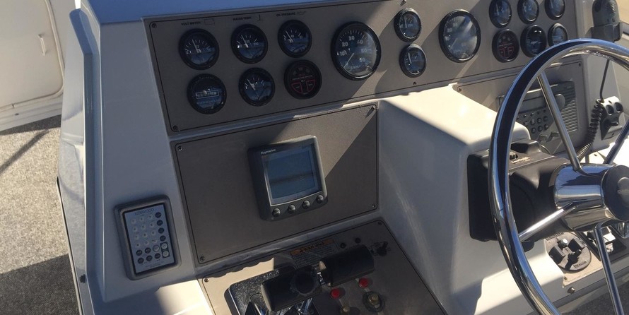 Carver 38 Super Sport