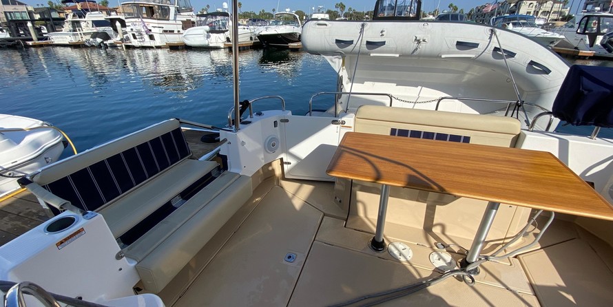 Ranger Tugs R31CB