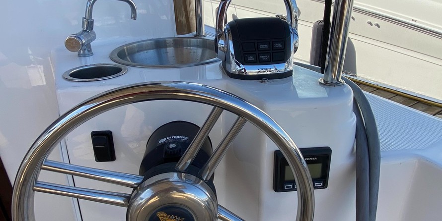 Ranger Tugs R31CB