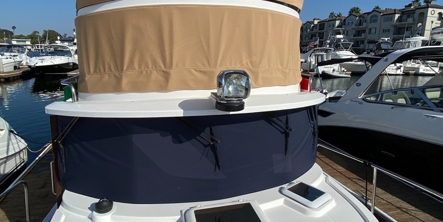 Ranger Tugs R31CB