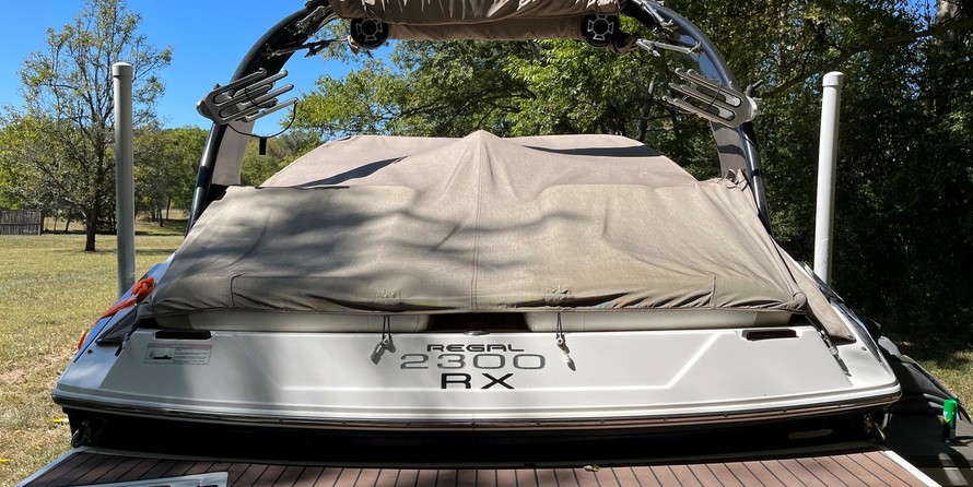 Regal 2300 RX Bowrider