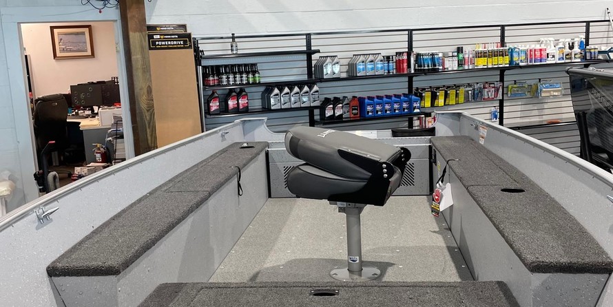 Lund Boats 1400 Fury SS