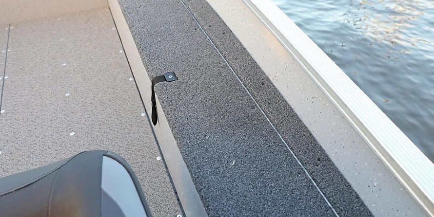 Lund Boats 1400 Fury SS