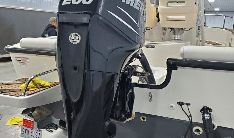 Boston Whaler 190 Outrage