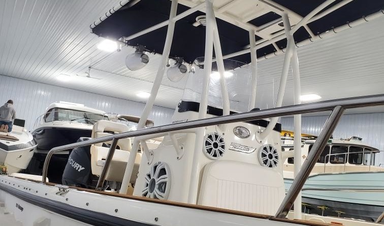 Boston Whaler 190 Outrage