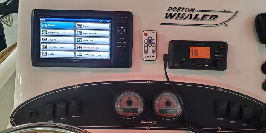 Boston Whaler 190 Outrage