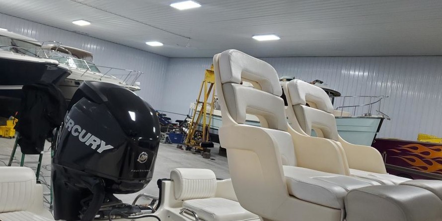 Boston Whaler 190 Outrage