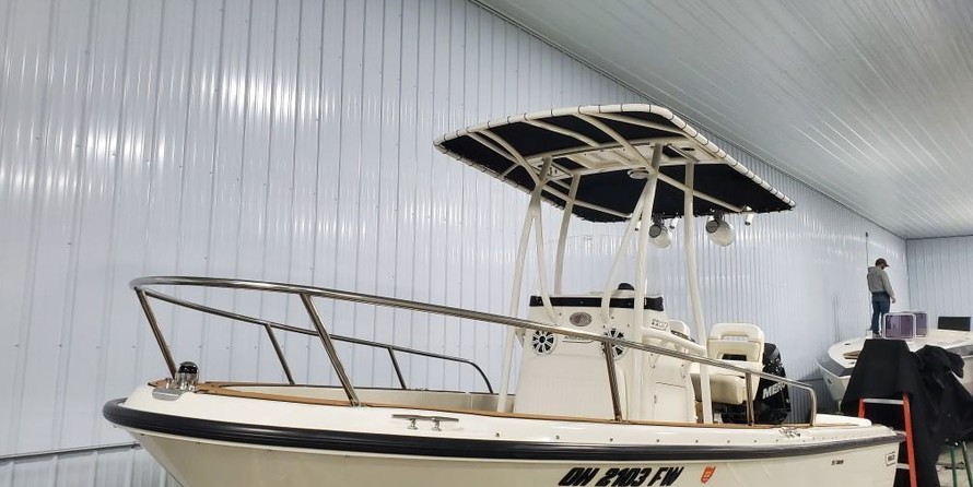 Boston Whaler 190 Outrage