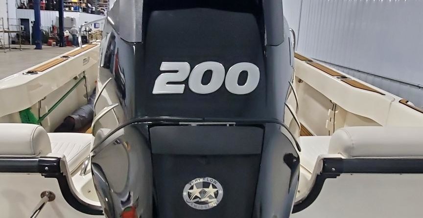 Boston Whaler 190 Outrage