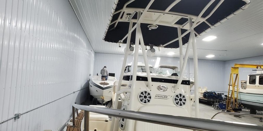 Boston Whaler 190 Outrage