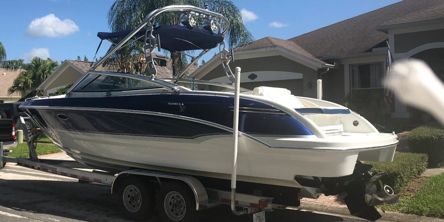 Formula 270 Bowrider