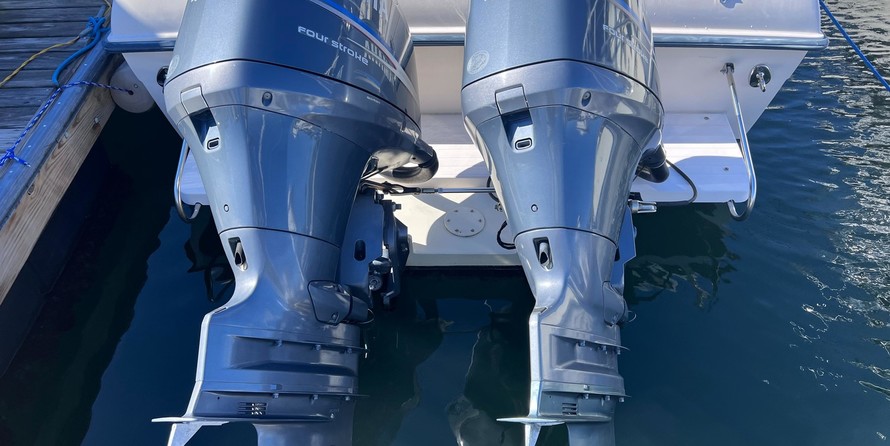 Grady-White Gulfstream 232