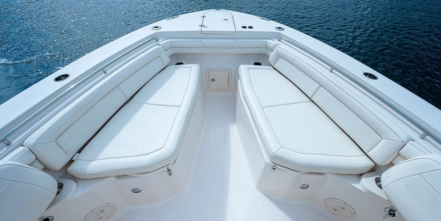 Grady-White Canyon 336