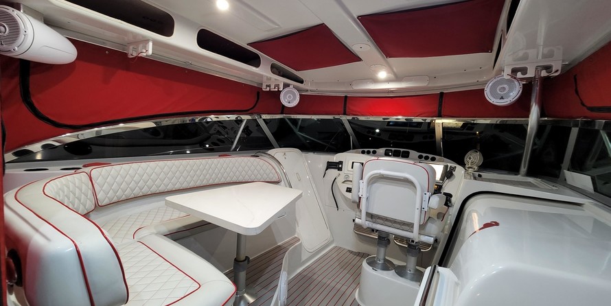 Glacier bay isle runner blue hull 2670