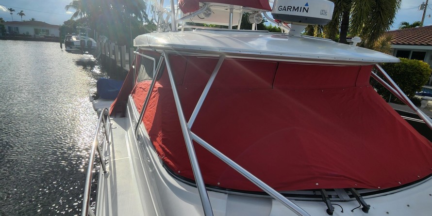 Glacier bay isle runner blue hull 2670